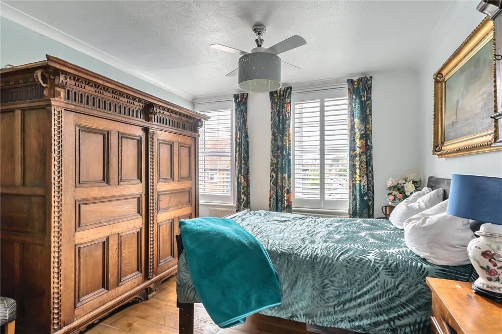 South Street, Tarring, Worthing - View 6
