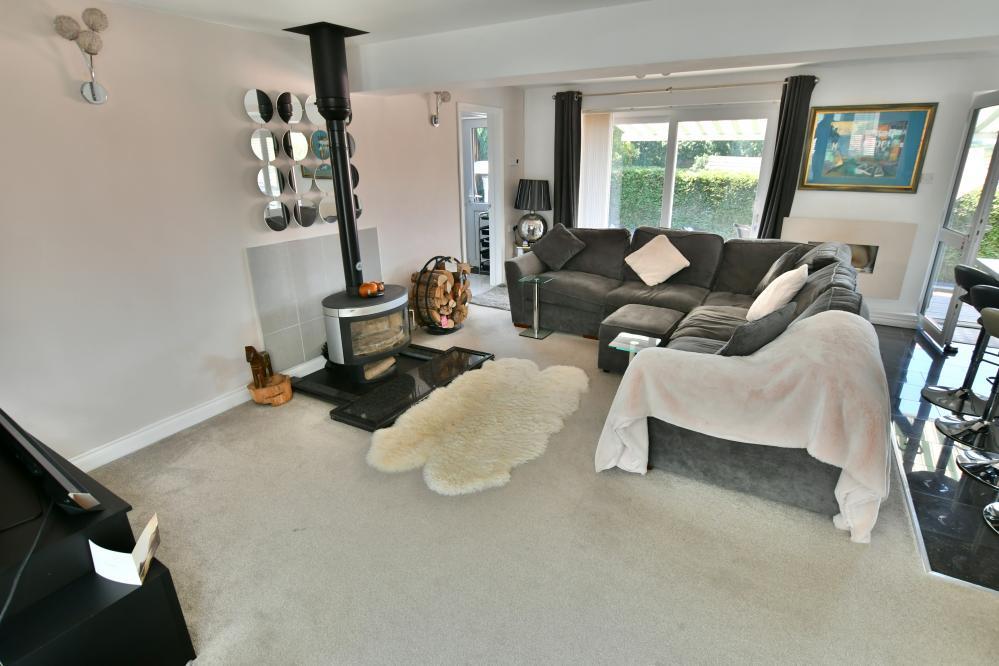 House in Corfe Mullen - View 5