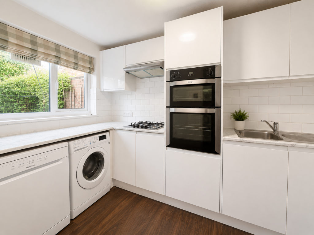 Apartment in Croydon - View 4