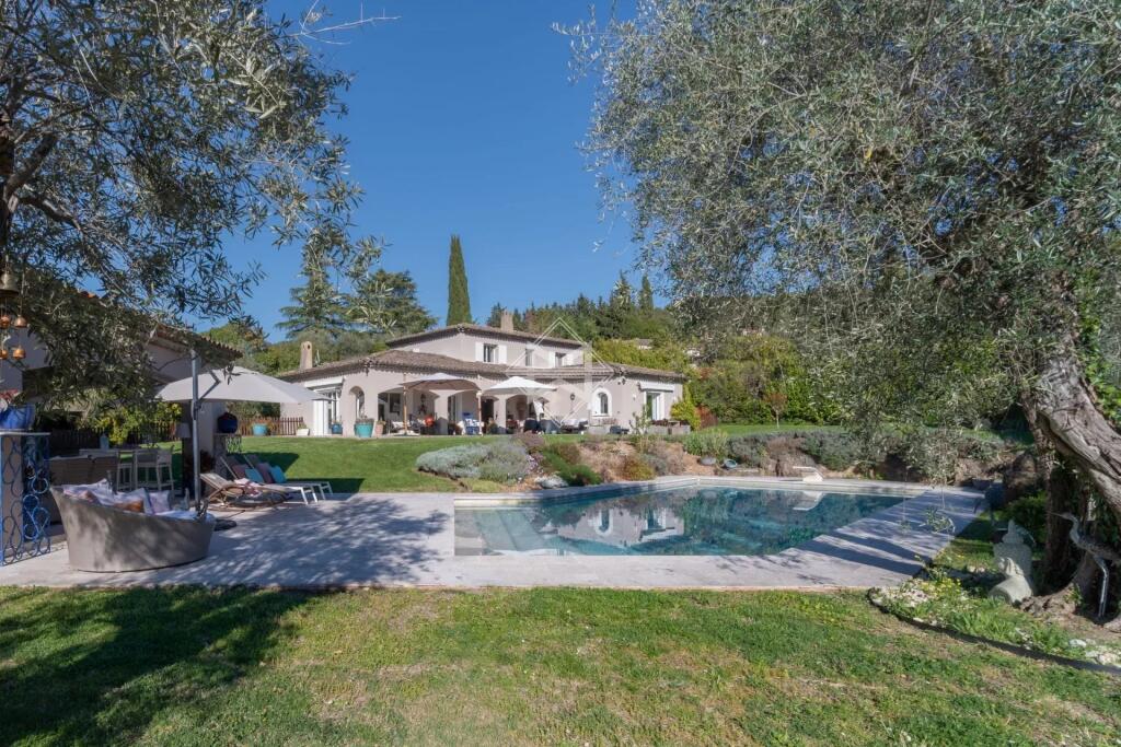 Main image of property: Provence-Alps-Cote d`Azur, Alpes-Maritimes, Mougins