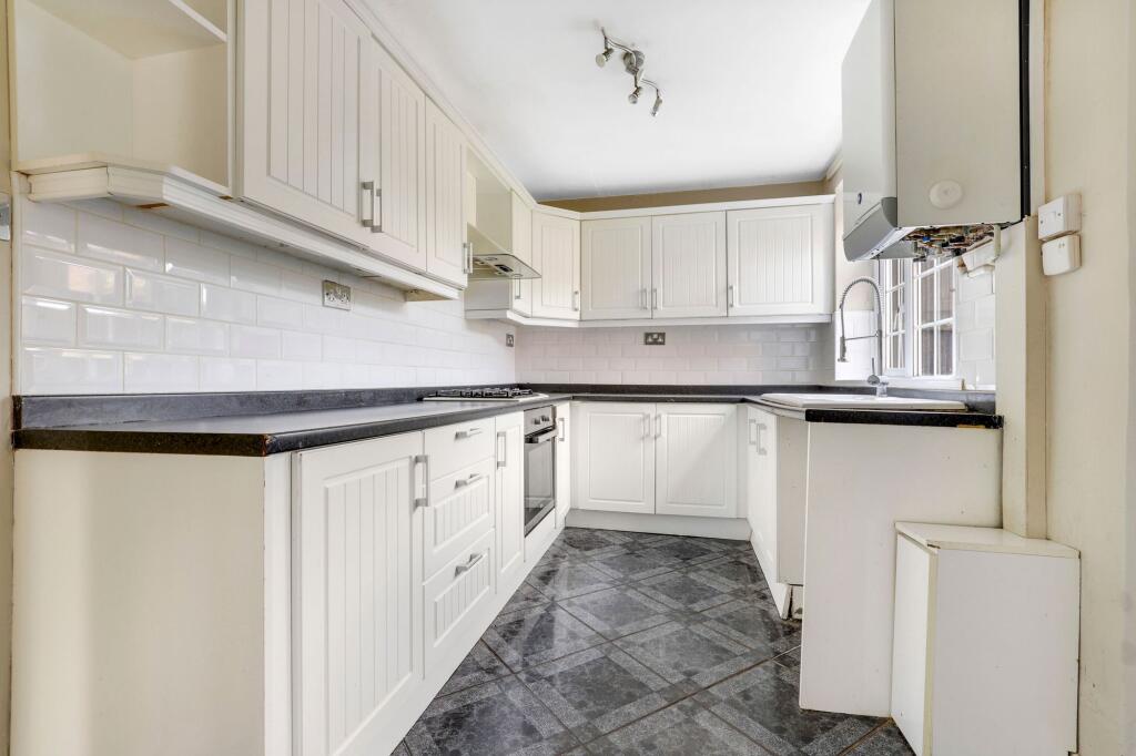 House in Nottingham - View 4