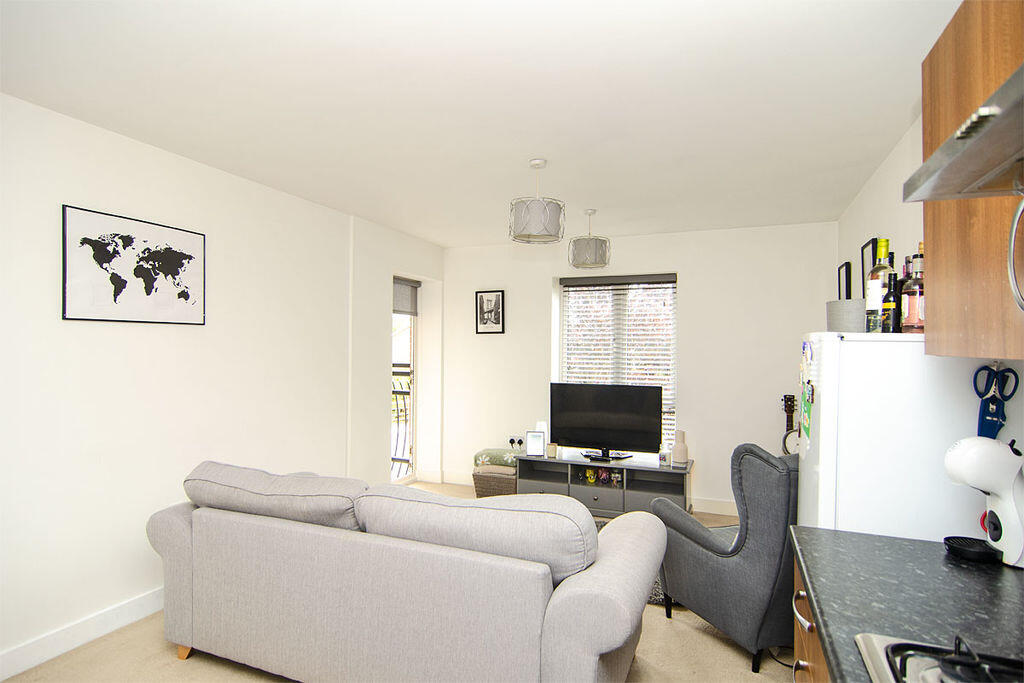Apartment in Lichfield, Armitage with Handsacre - More