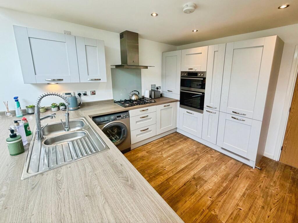 House in Dawley, Great Dawley - More