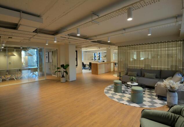 1st Floor - 5,090 sq ft - Reception Area