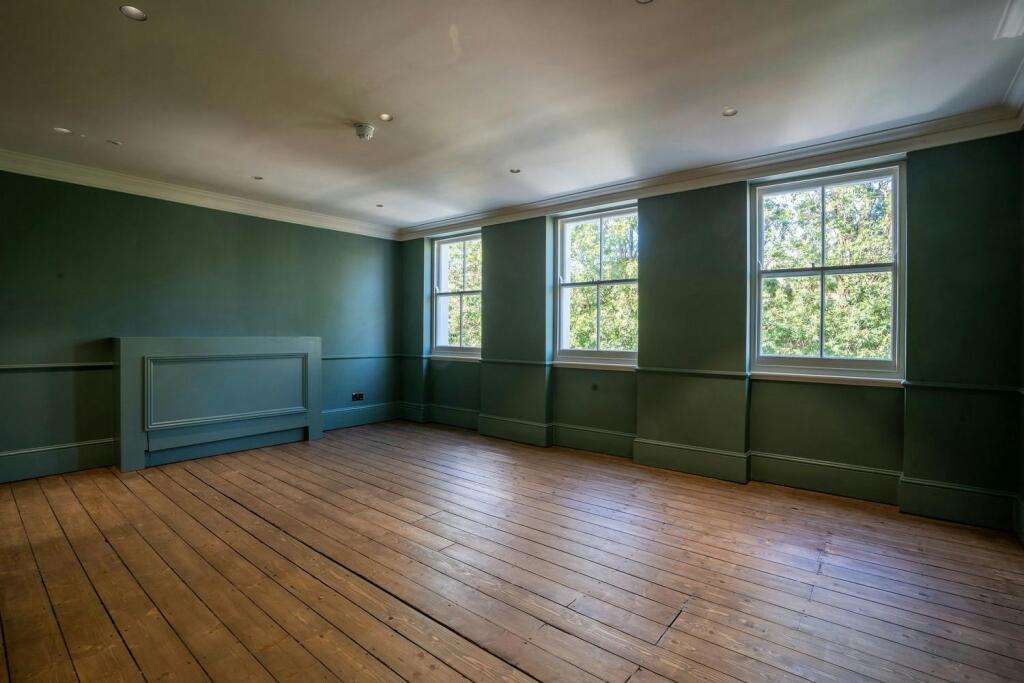3rd Floor Townhouse