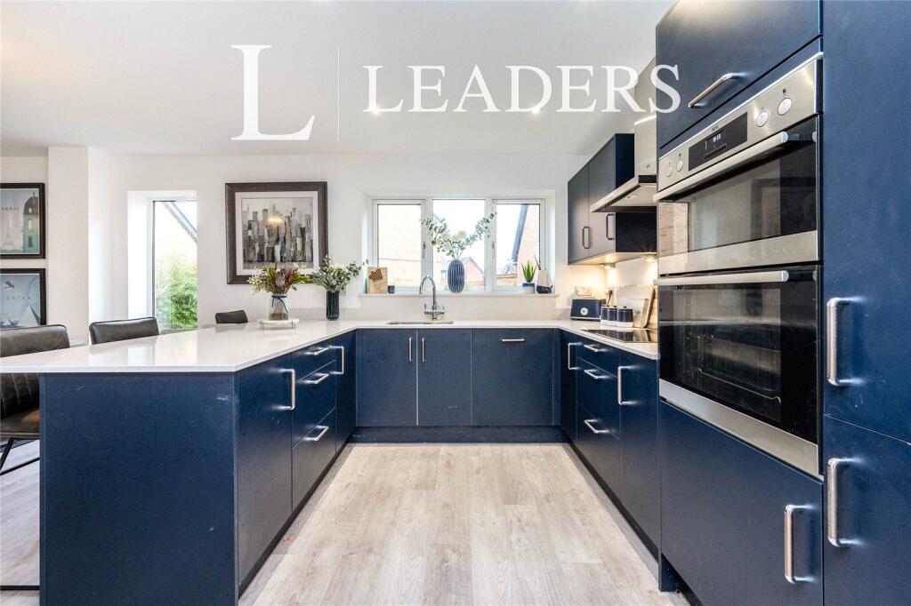 House in Milton Keynes, Morton Park, Wavendon - View 3