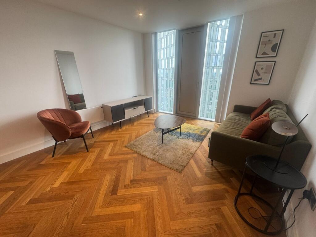 Apartment in Manchester, City Centre - View 3