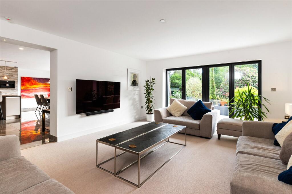 House in Surrey Heath, Surrey - More