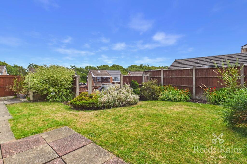 House in St Helens, Liverpool City Region - View 4