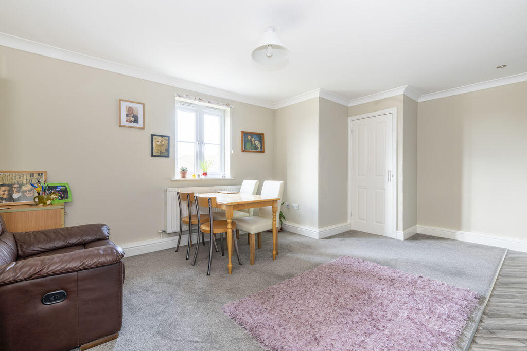Apartment in Tonbridge - View 5