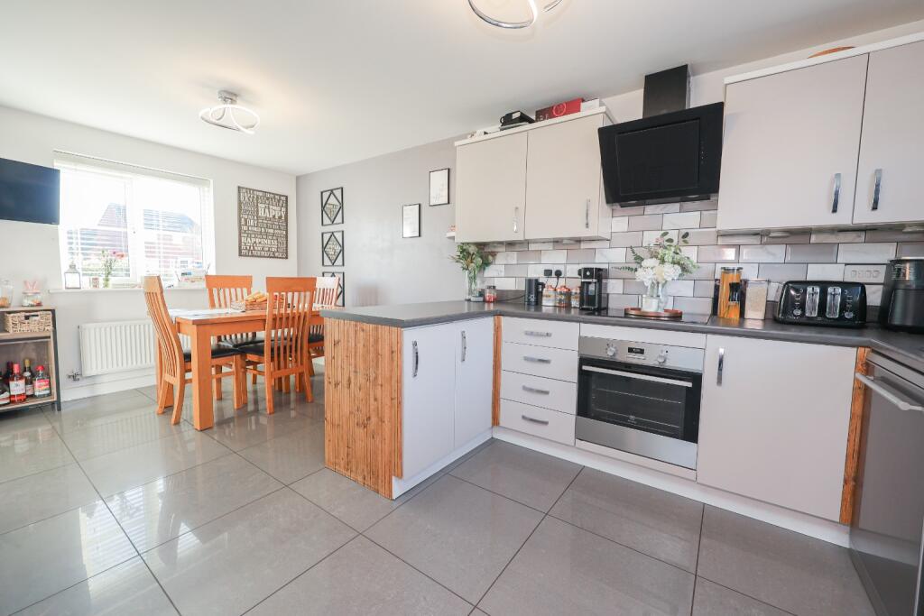 House in North Kesteven, Witham St. Hughs - View 2