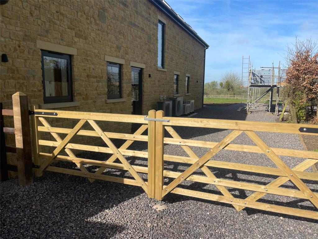 Additional image 8 of New Road, Compton Pauncefoot, Yeovil, Somerset, BA22