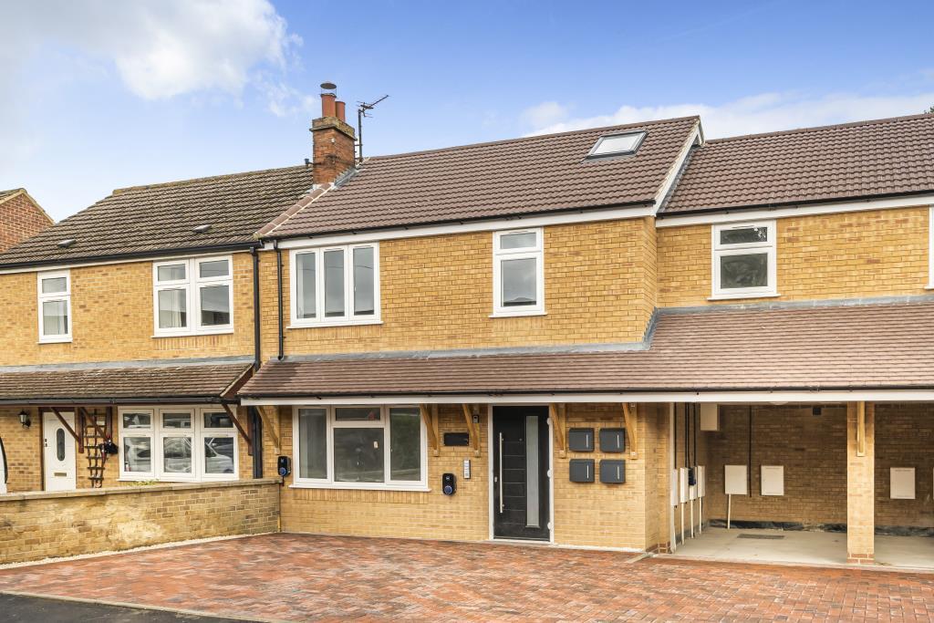 Main image of property: Cherwell Avenue, Kidlington, OX5