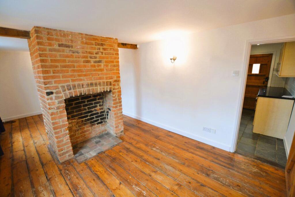 House in North Hertfordshire, Lilley - View 5
