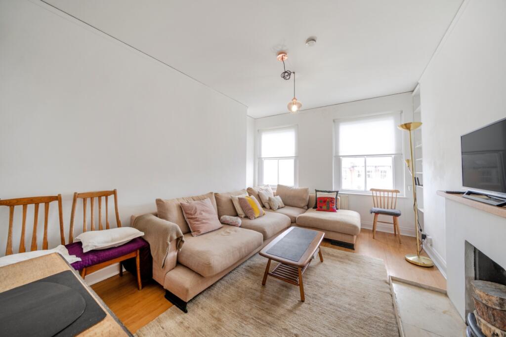 Apartment in London - View 5