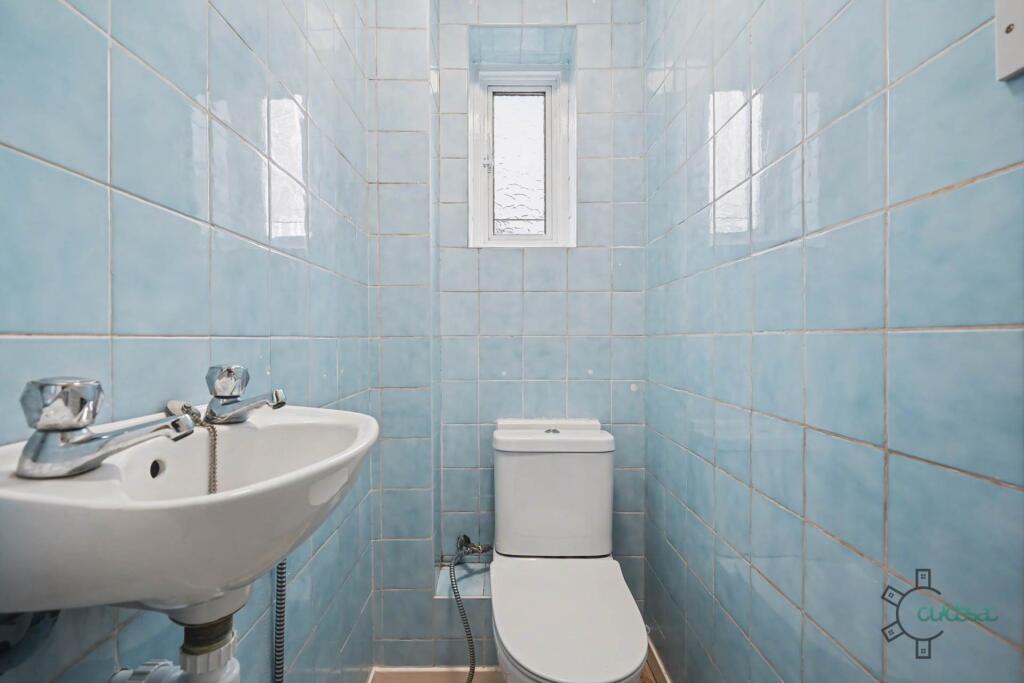 Apartment in London - More
