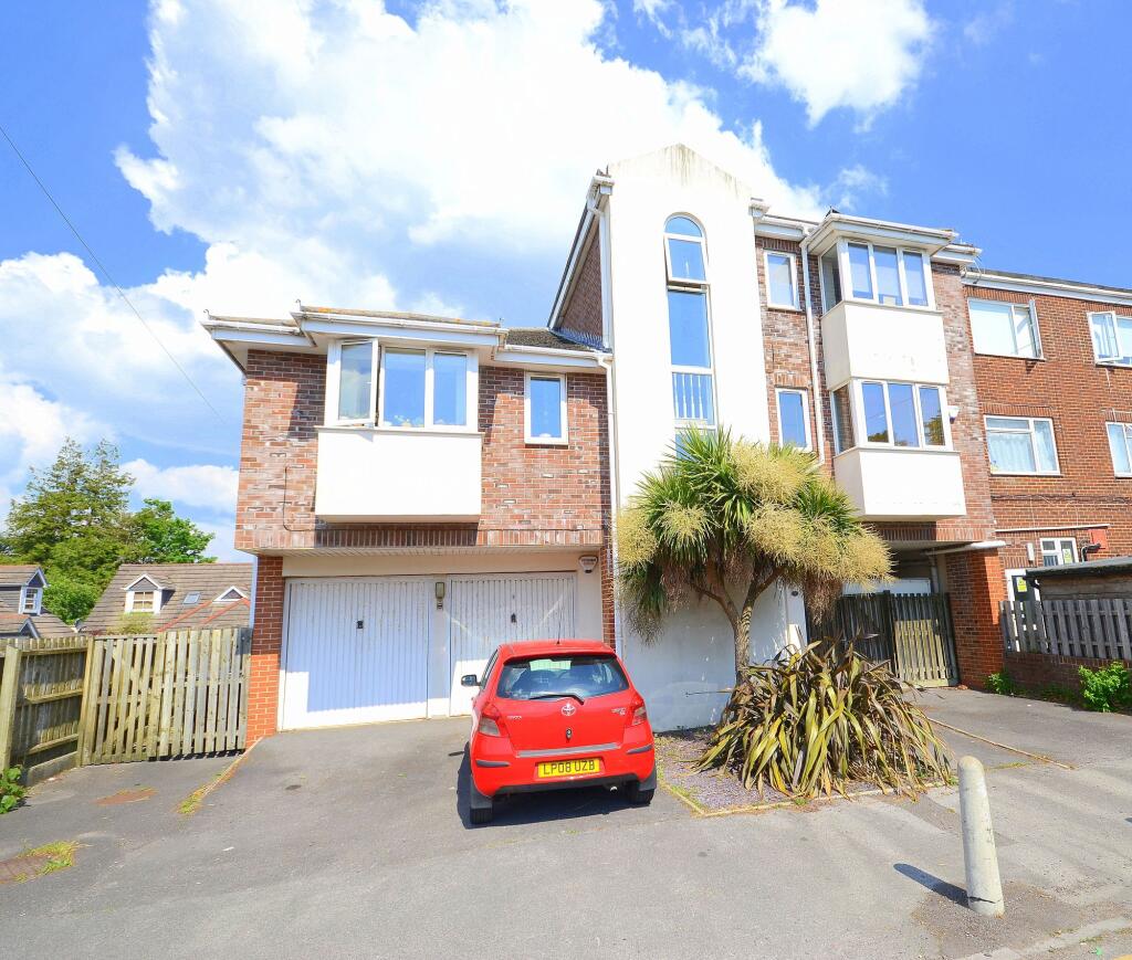 Waltham Road, Bournemouth, BH7, Bournemouth