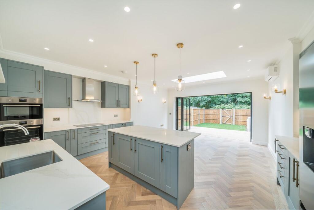 Main image of property: Links Road, Tooting