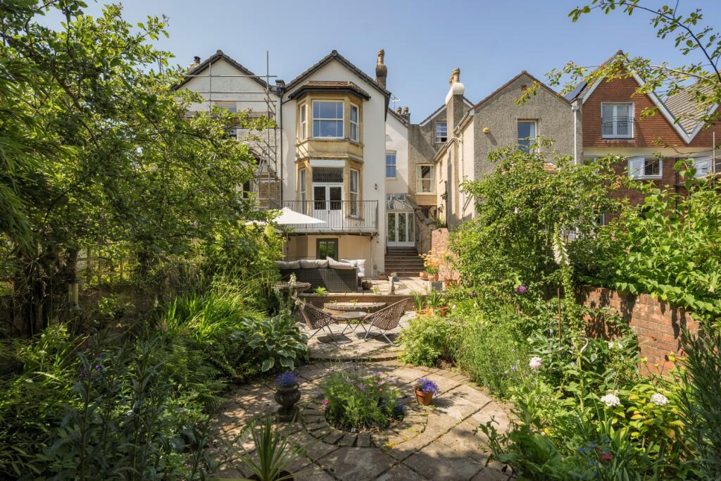 House in Bristol, Clifton - View 3