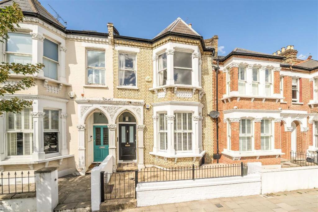 Main image of property: Abbeville Road, Clapham