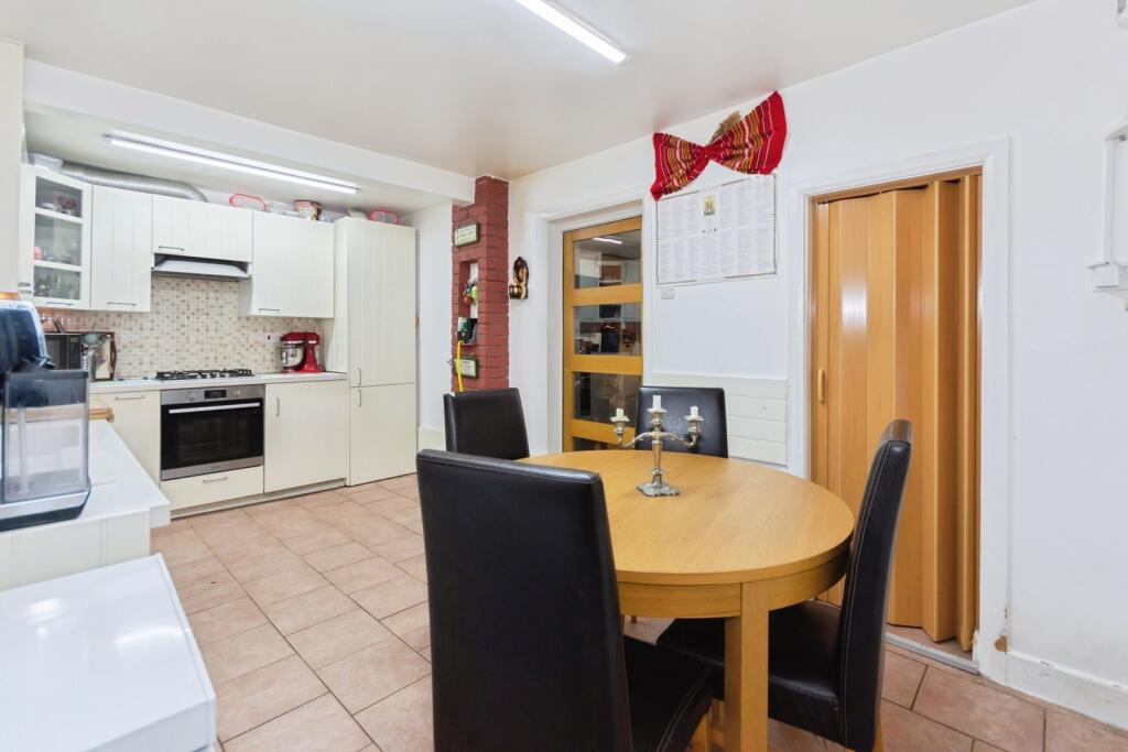 House in Birmingham - View 3