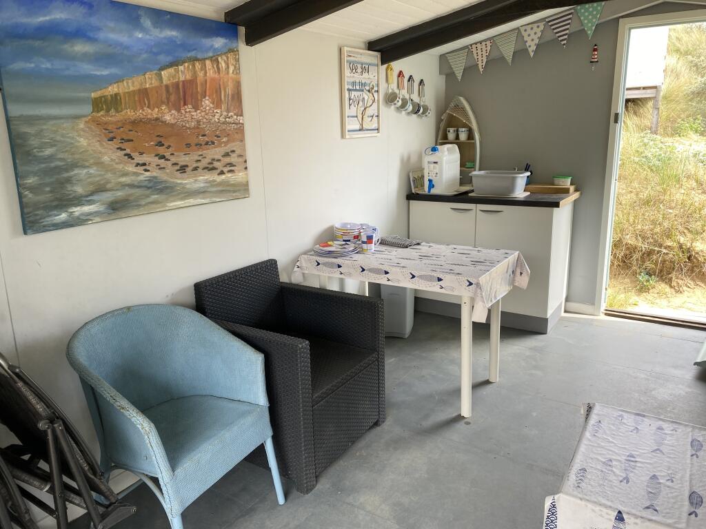 Beach Hut, Old Hunstanton Beach photo 2