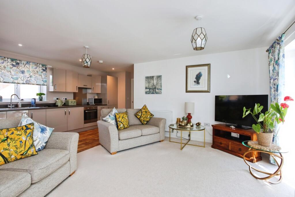 House in Tunbridge Wells, Cranbrook & Sissinghurst - View 4