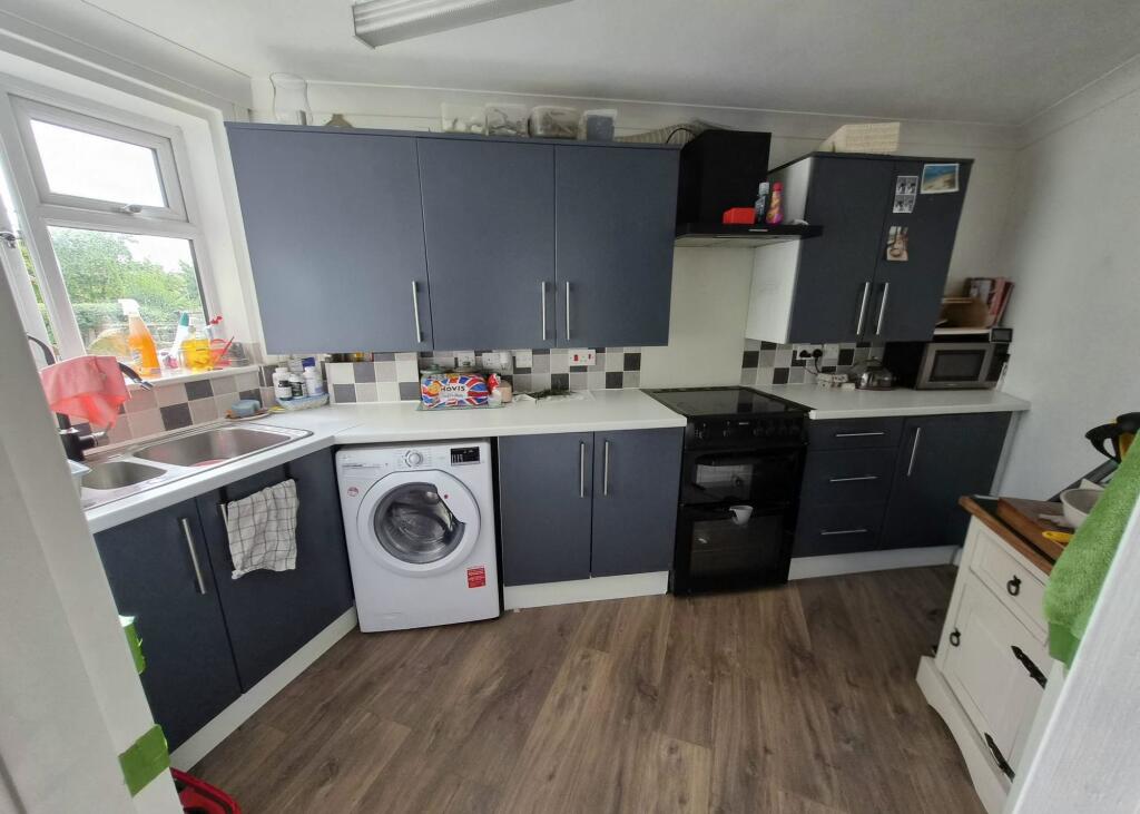 Apartment in Wealden, Crowborough - View 2