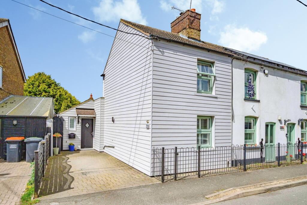 Main image of property: Harlington Road, Sundon, Luton, Bedfordshire, LU3