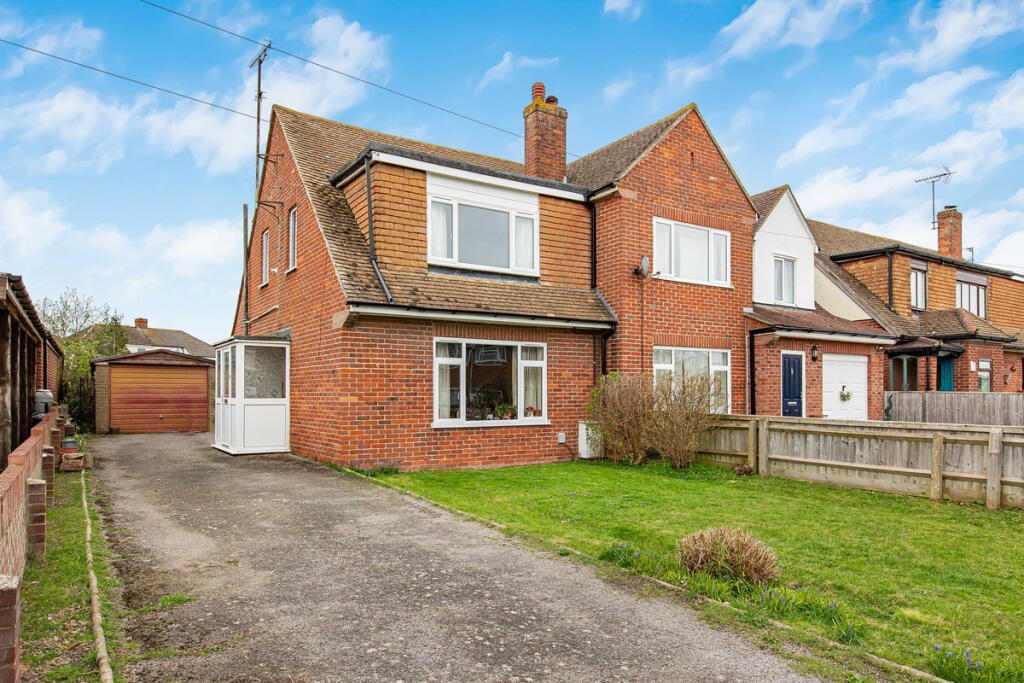 Main image of property: Edwin Road, Didcot, OX11