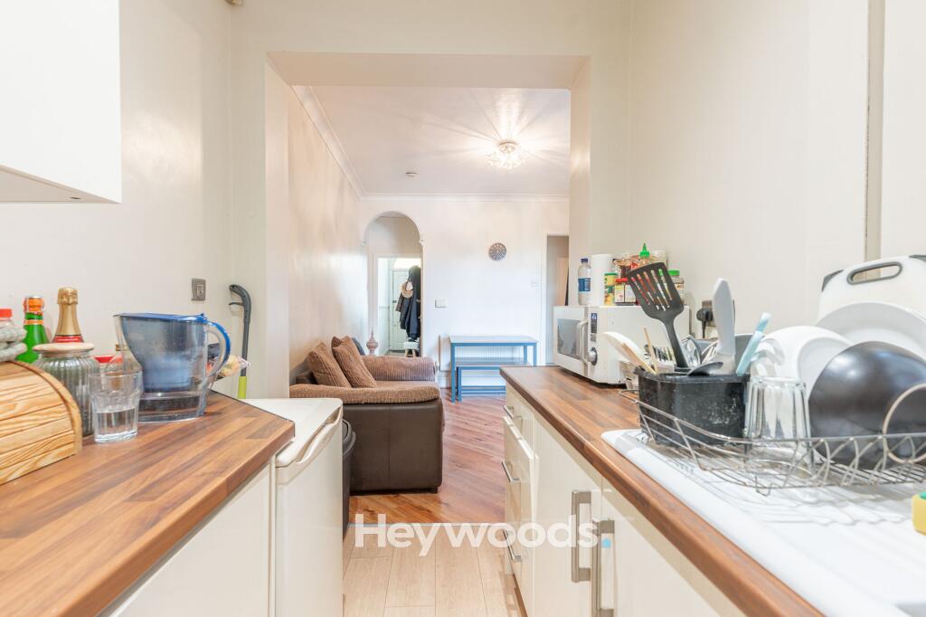 House in Stoke-on-Trent - View 3