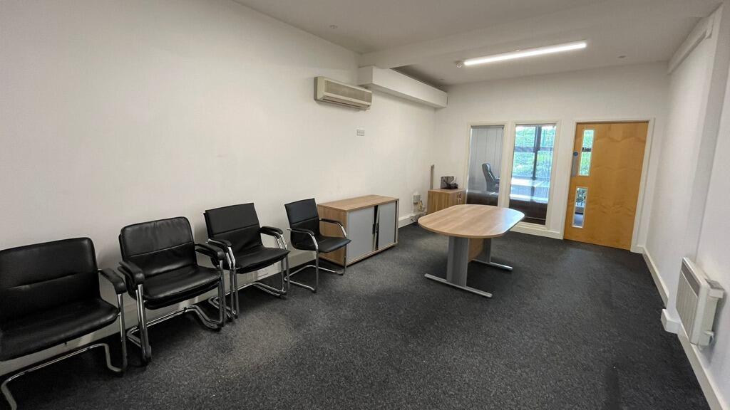 Suite 6A
