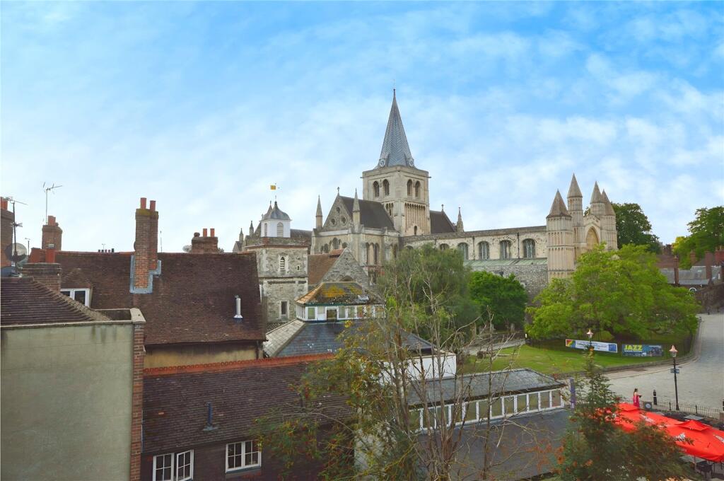 Main image of property: High Street, Rochester, Kent, ME1