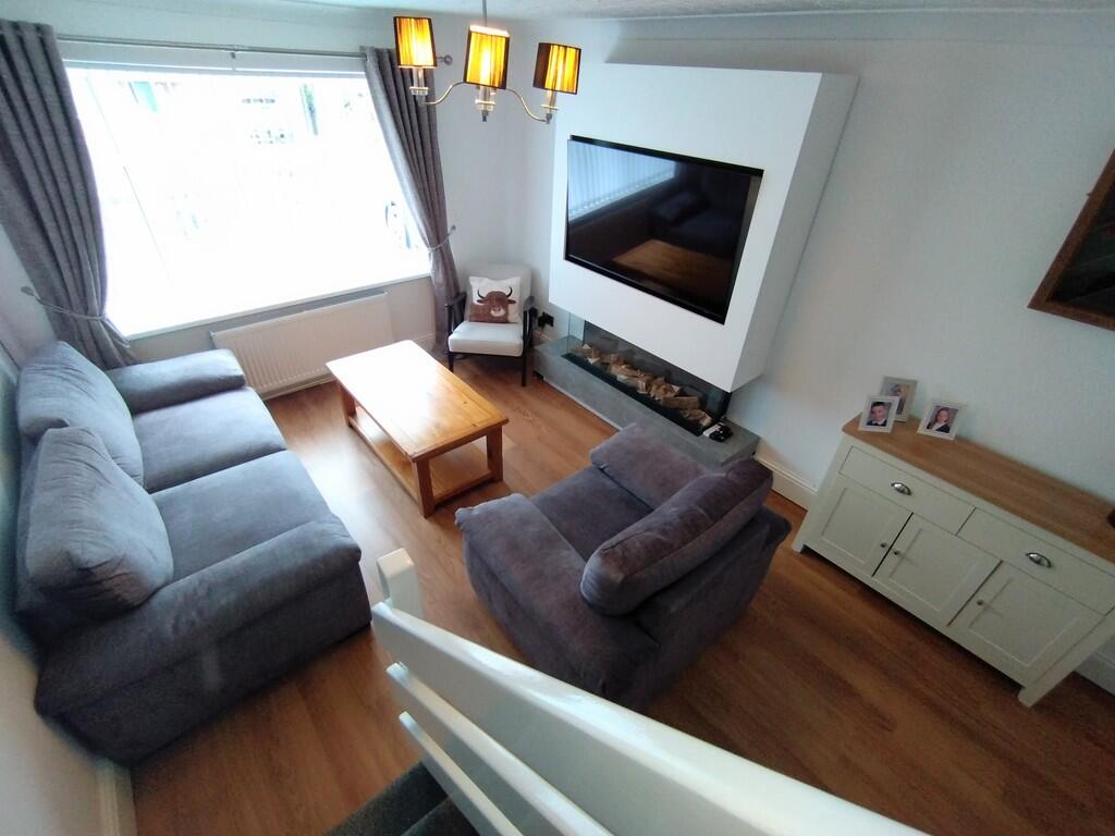 House in Stoke-on-Trent - View 2