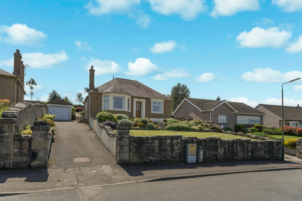 Main image of property: 14 Cadzow Crescent, Bo'ness, West Lothian