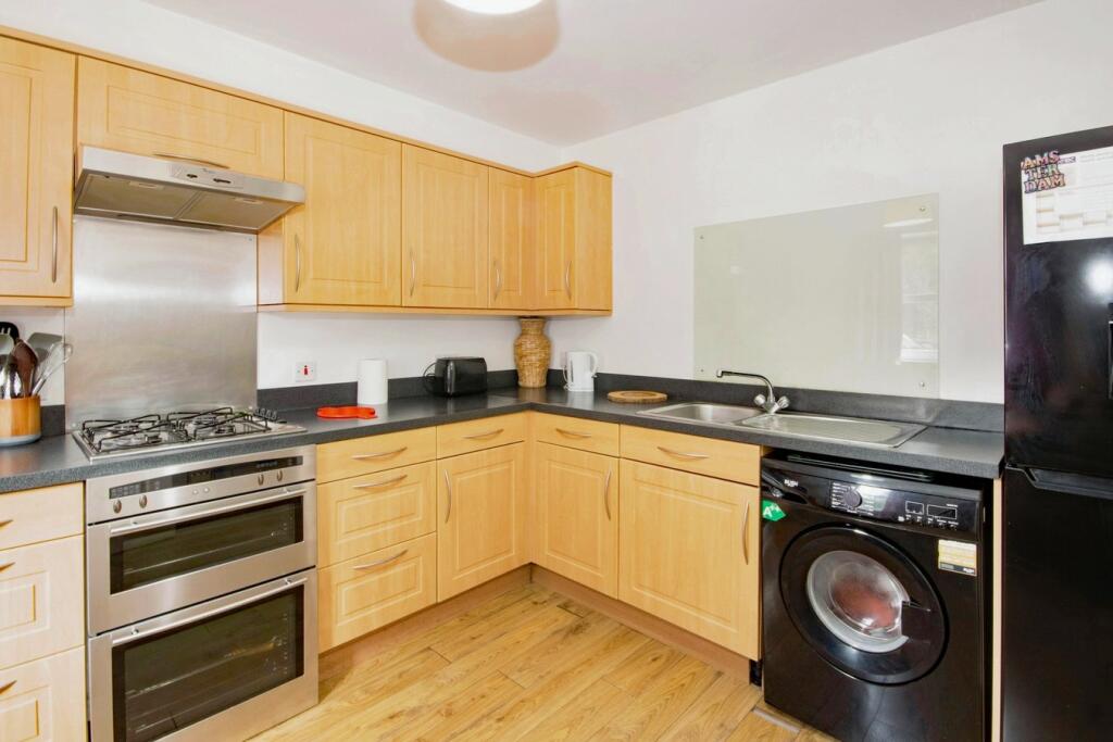 Apartment in Aberdeen, Ferryhill, Ferryhill and Ruthrieston - More