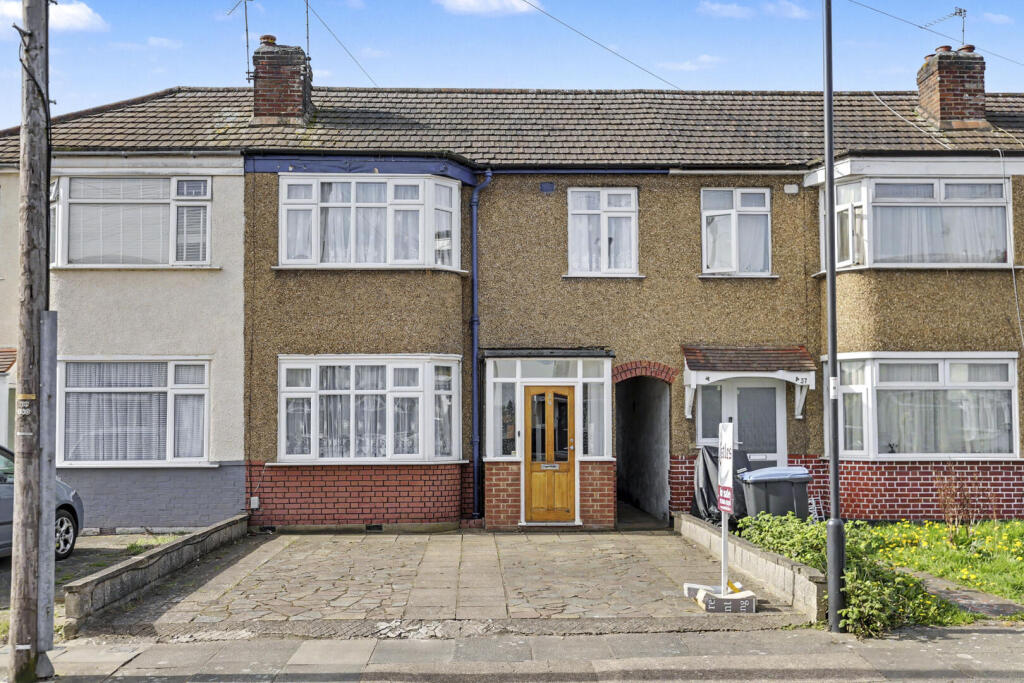 Main image of property: Carisbrook Close, Enfield