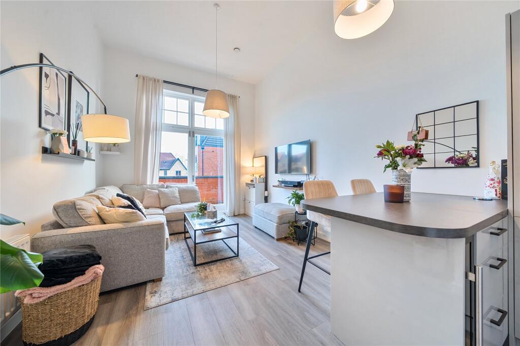 Additional image 4 of New House Farm Drive, Northfield, Birmingham