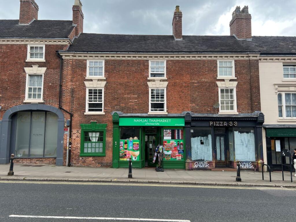 Main image of property: 32 Snow Hill, Wolverhampton, WV2 4AG