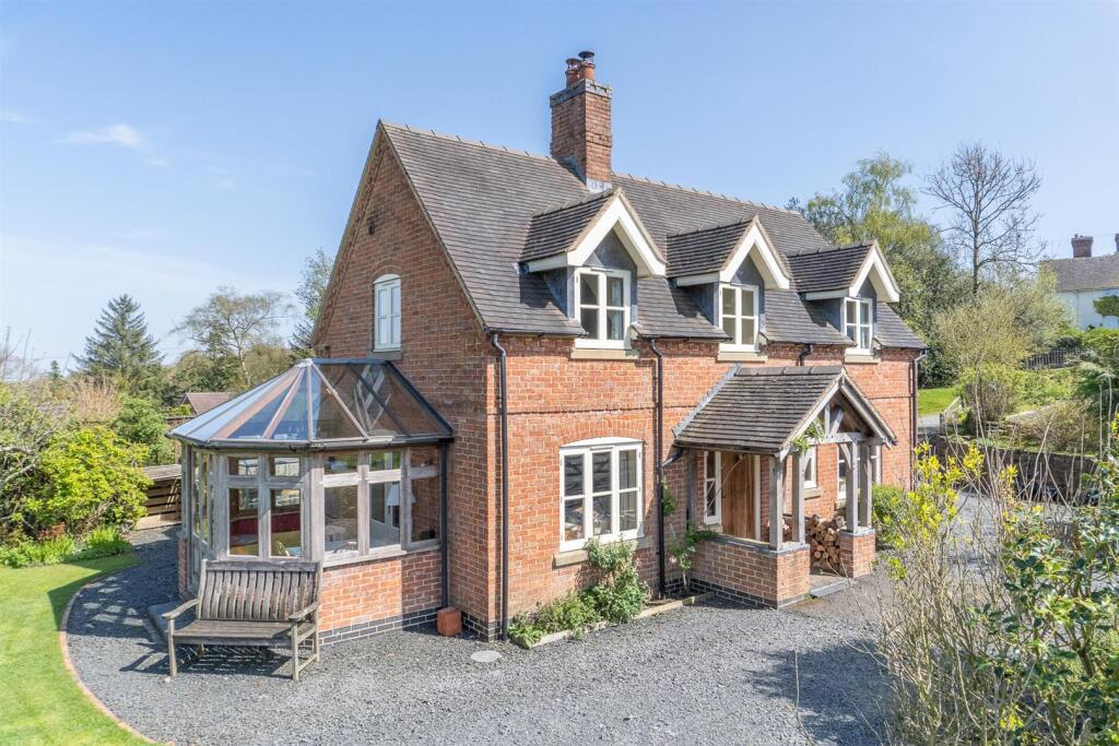 Main image of property: Cleeton St. Mary, Kidderminster