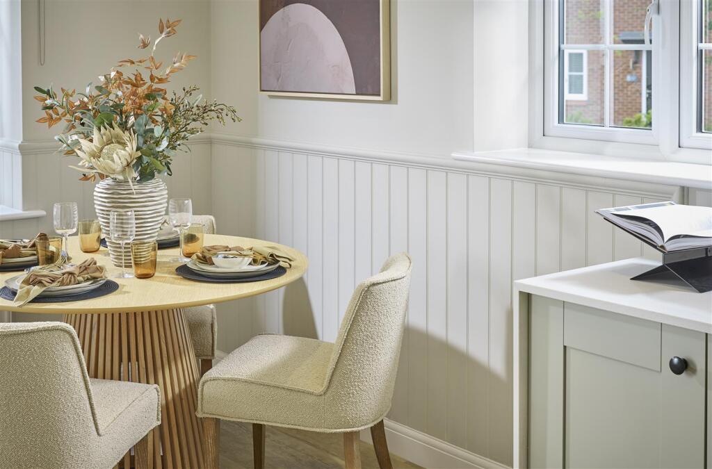 Luke Lane, Brailsford, Ashbourne - More