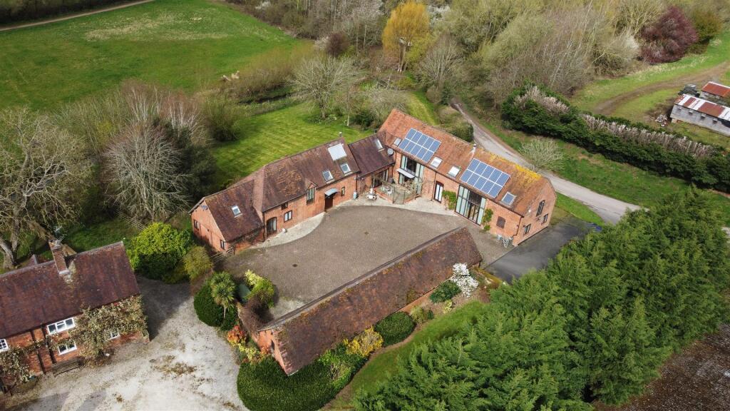 Cryfield Grange Road, Gibbet Hill, Kenilworth - View 2
