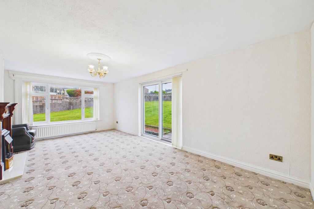Cherrytree Drive, Maryport, CA15 photo 3