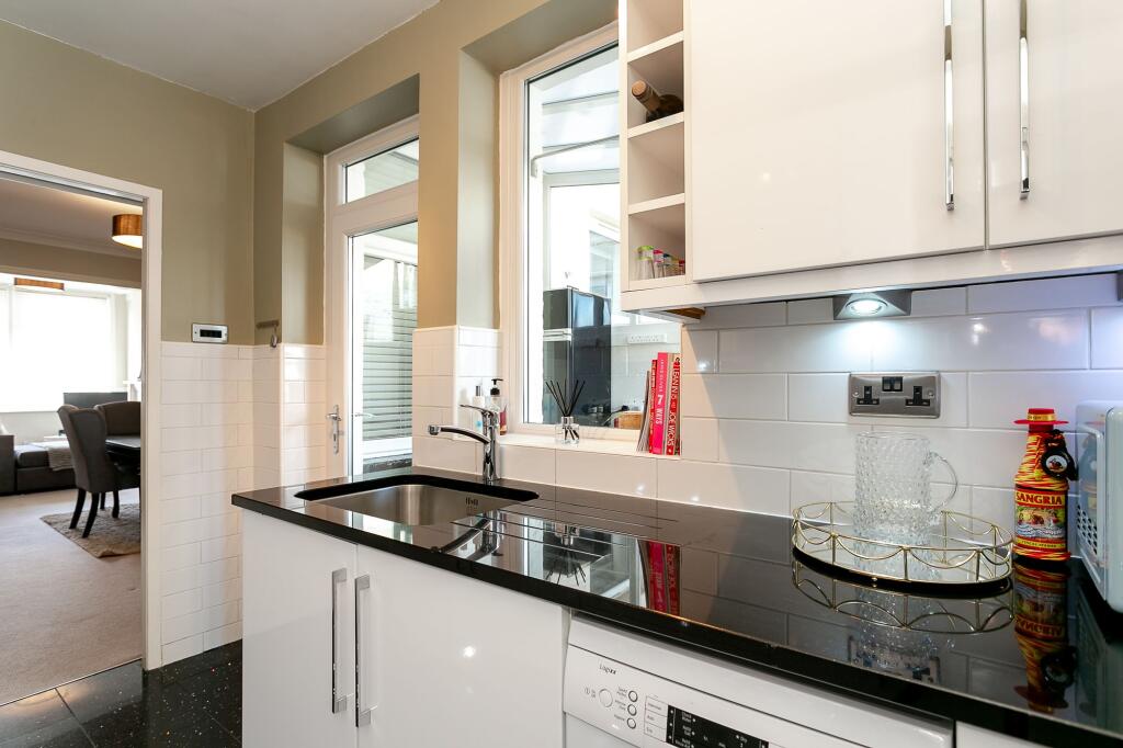 House in Harrogate - View 2