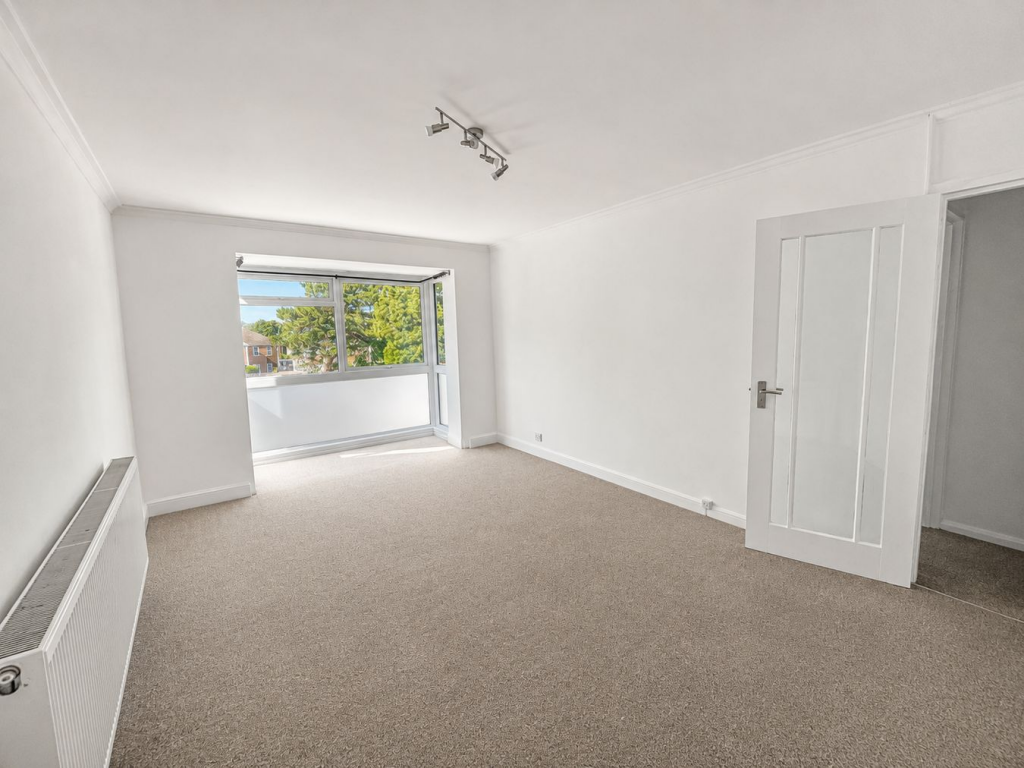 Evening Hill, Foxgrove Road, Beckenham, BR3 photo 2