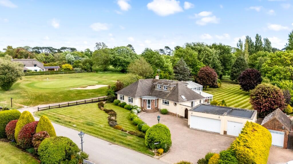 Main image of property: Ham Manor Way, Littlehampton, West Sussex, BN16