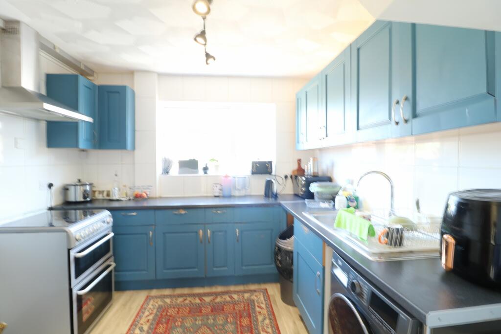 House in Maidstone, Kent - View 5