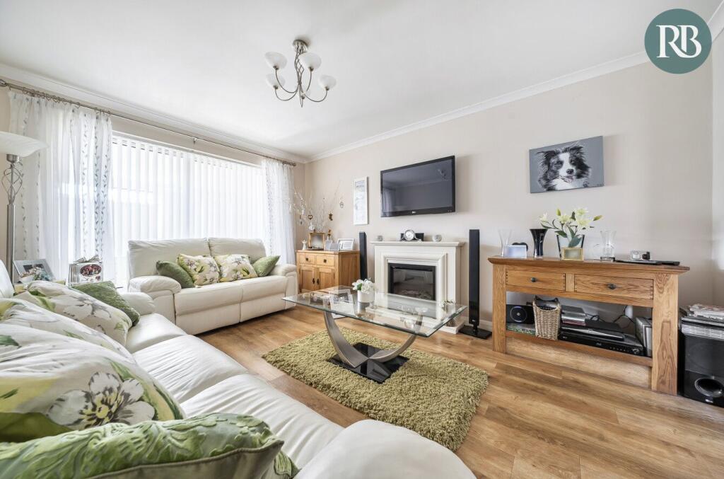 Hangleton Valley Drive, Hove, BN3 8EJ photo 4