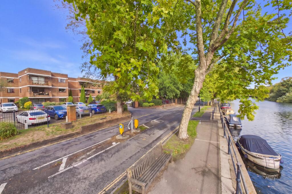 Main image of property: Woodhurst North, Ray Mead Road, Maidenhead, Berkshire, SL6