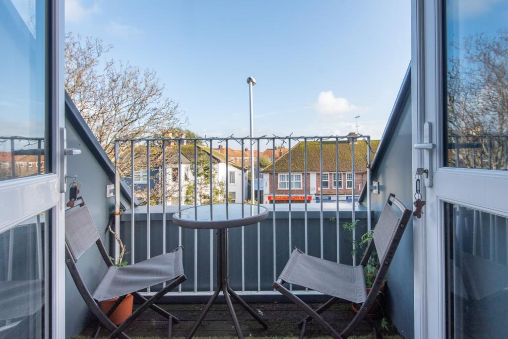 Parkfield Road, Worthing, BN13 photo 2